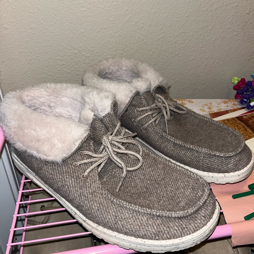 Hey Dude Britt Ankle High Booties